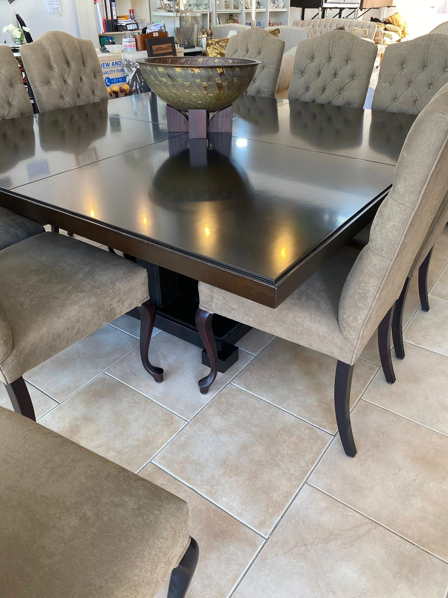 Dining Table & 12 Chairs Deja Vu Cyprus