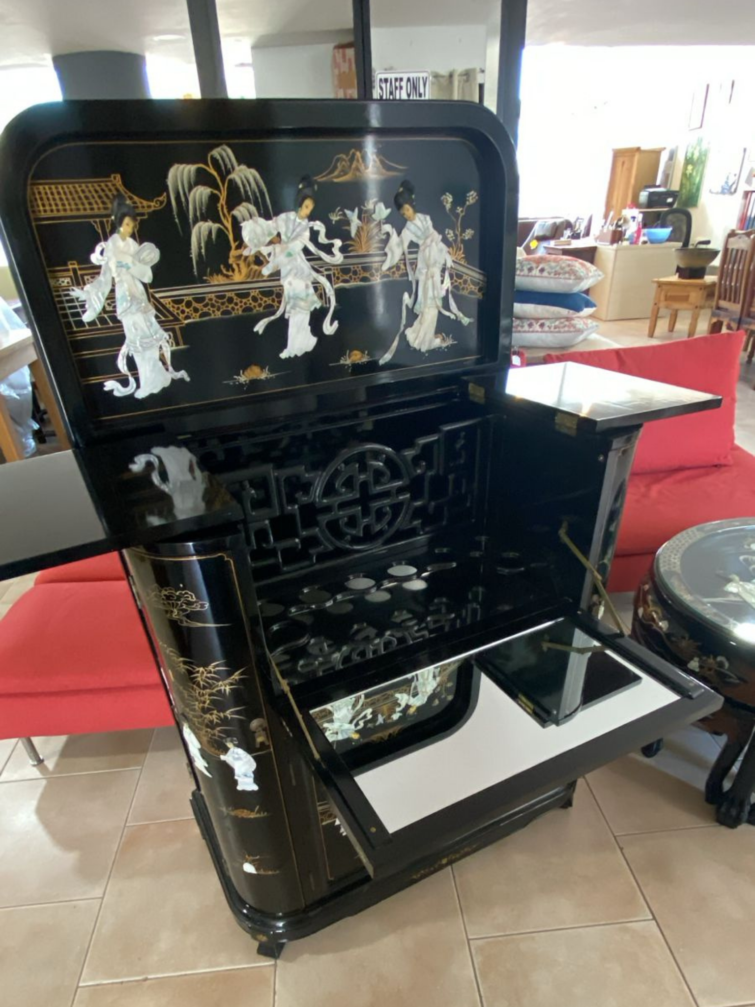 Oriental Lacquered Drinks Cabinet / Sideboard