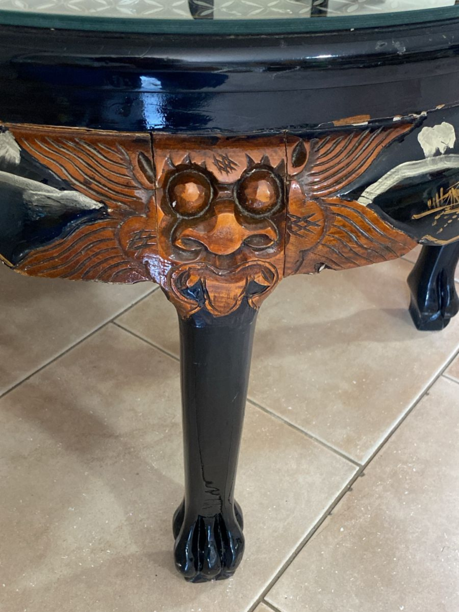 Oriental style coffee table with 4 nesting stools Deja Vu Cyprus