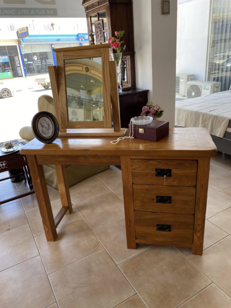 Rustic Oak Single Pedestal Dresser with Mirror | Deja Vu Furniture